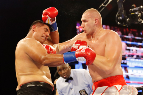 10.06.2023 Knyba - Olguin MSG